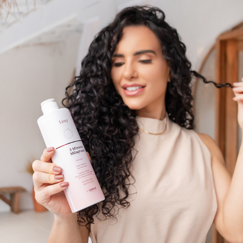 Shampoo Hidratante 3 Minutos Milagrosos - 500ml | Resultados Visíveis em Poucos Minutos!"